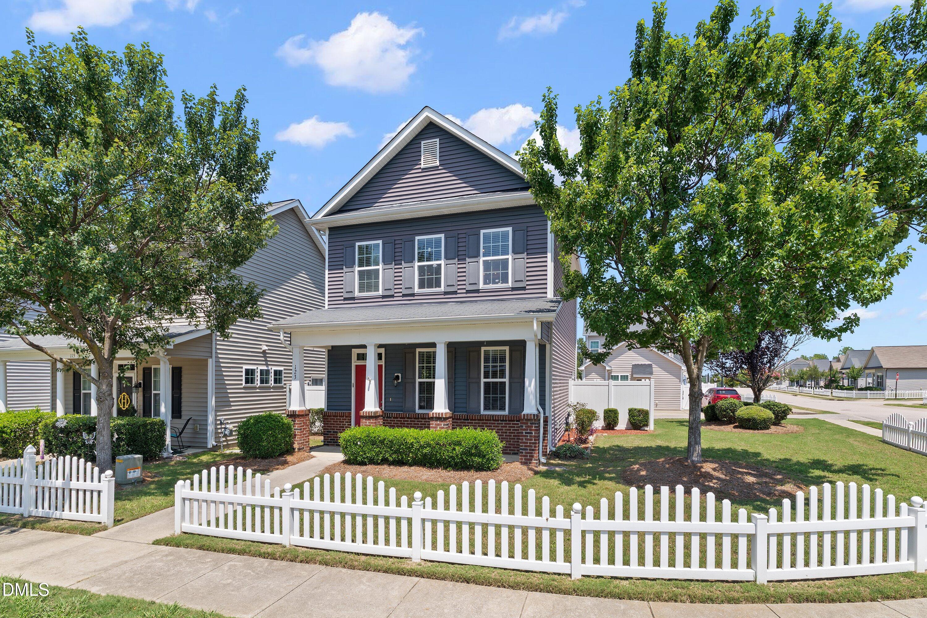 123 Scotch Bonnet Ridge Clayton, NC 27520 - Photo 2 of 41 02-123 Scotch Bonnet Ridge_0399