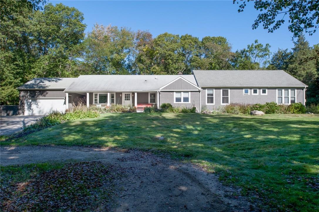 409 Middle Road East Greenwich, RI 02818 - Photo 1 of 35 Gallery Image 1