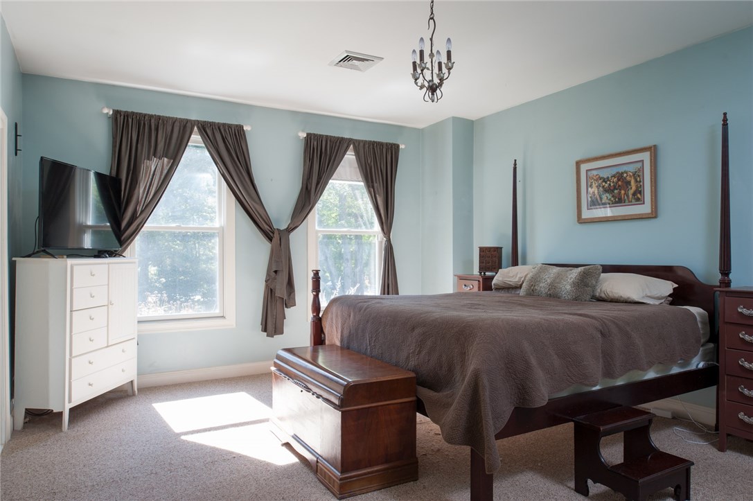 409 Middle Road East Greenwich, RI 02818 - Photo 16 of 35 Gallery Image 16