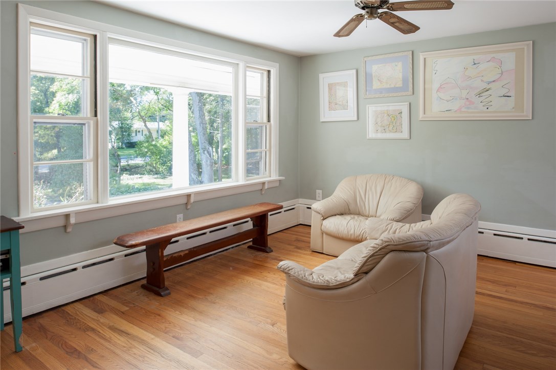 409 Middle Road East Greenwich, RI 02818 - Photo 2 of 35 Gallery Image 2