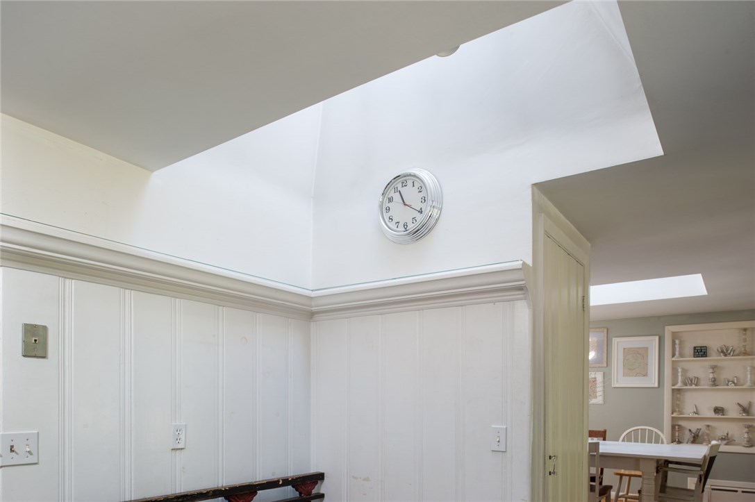 409 Middle Road East Greenwich, RI 02818 - Photo 8 of 35 Gallery Image 8