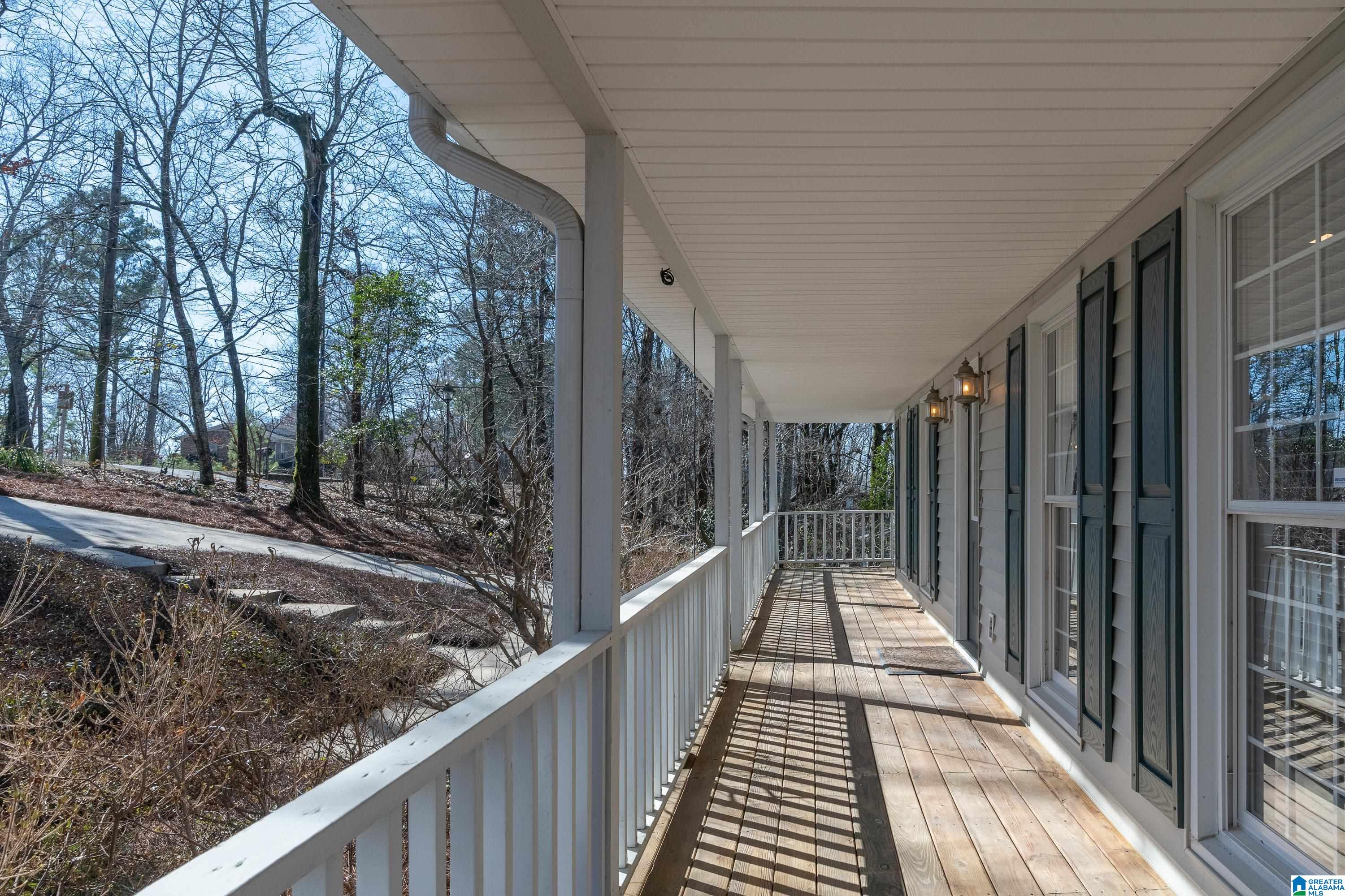 3982 South Shades Crest Road Birmingham, AL 35244 - Photo 3 of 34