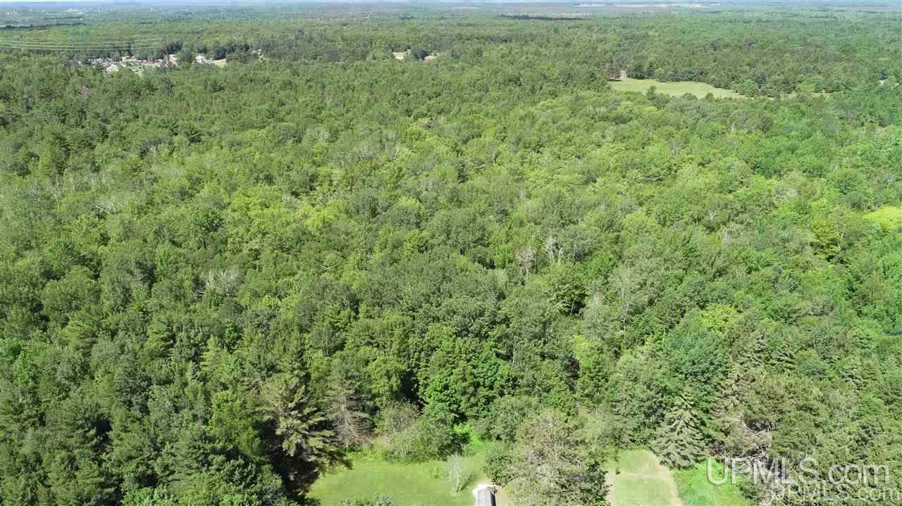 877 N River Road Manistique, MI 49854 - Photo 39 of 43