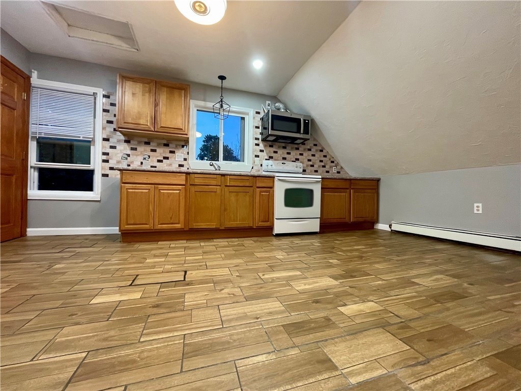 36 Highland Street, Unit 3 Pawtucket, RI 02860 - Photo 2 of 12