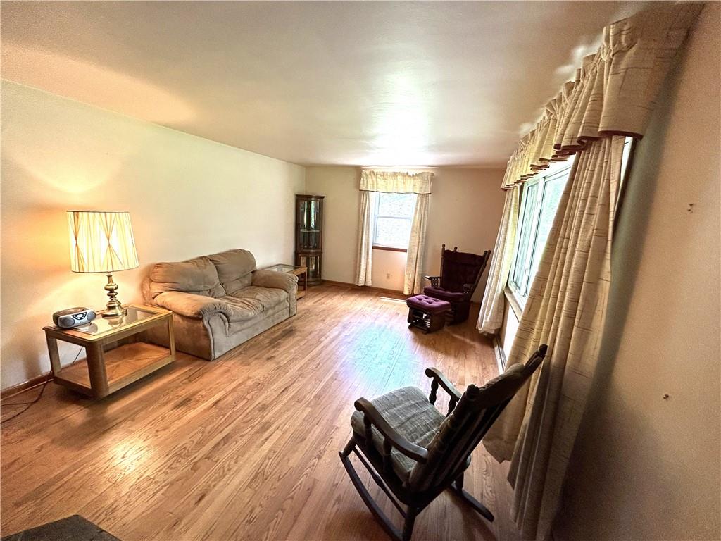 111 Iseman Road Freeport, PA 16229 - Photo 14 of 50 a living room with furniture and a wooden floor