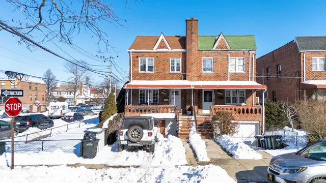 $5,000 | 1701 Burnett Street | Marine Park