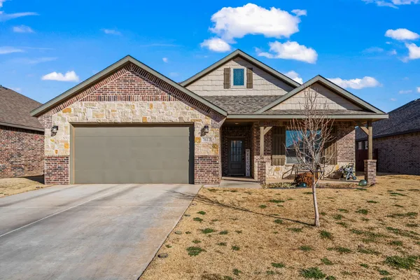 $325,000 | 7612 62nd Street, Lubbock, TX 79407