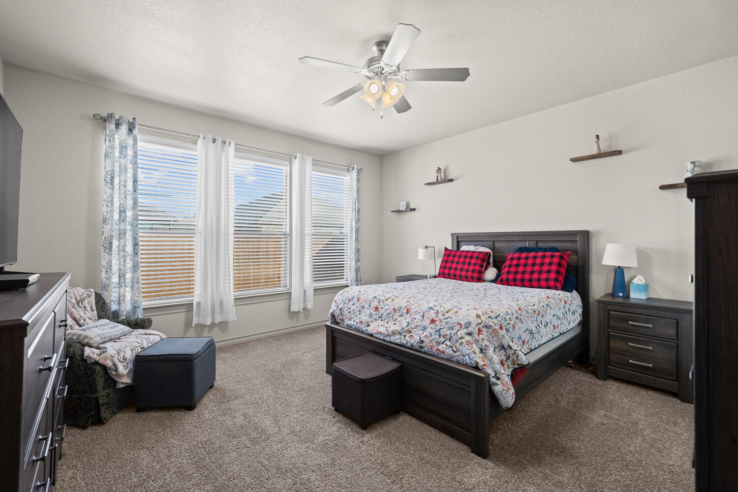 7612 62nd Street Lubbock, TX 79407 - Photo 7 of 41 7812 62nd St-17