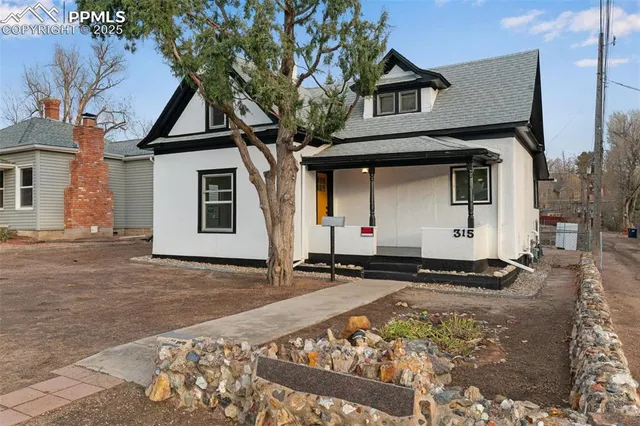 $399,000 | 315 North 16th Street, Colorado Springs, CO 80904