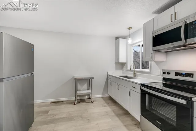 $399,000 | 315 North 16th Street, Colorado Springs, CO 80904