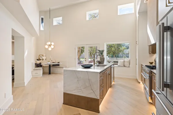 $1,100,000 | 1303 Myrtle Place, Lafayette, LA 70506