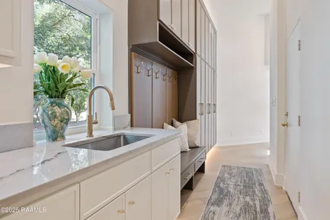 $1,150,000 | 1303 Myrtle Place, Lafayette, LA 70506