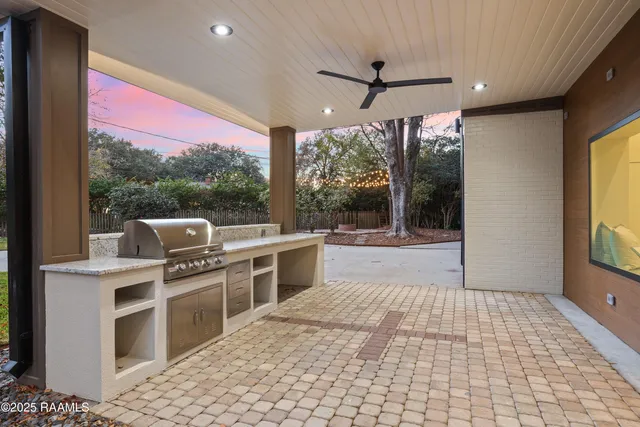 $1,150,000 | 1303 Myrtle Place, Lafayette, LA 70506