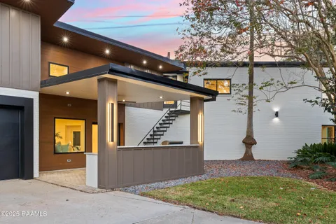 $1,150,000 | 1303 Myrtle Place, Lafayette, LA 70506