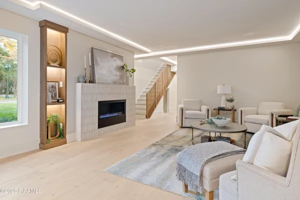 $1,100,000 | 1303 Myrtle Place, Lafayette, LA 70506