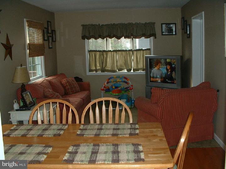 278 Valley View Road Springfield, PA 19064 - Photo 9 of 22