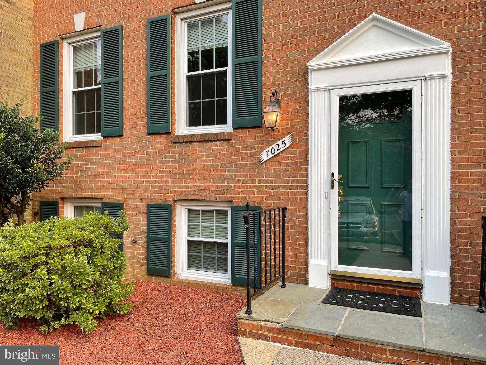 7025 Leebrad Street Springfield, VA 22151 - Photo 2 of 32 Updated windows throughout!