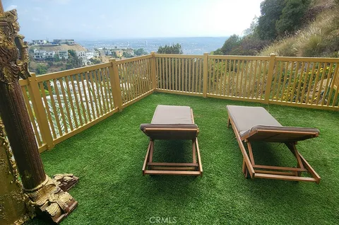 $8,475,000 | 2189 Sunset Plaza Drive, Los Angeles, CA 90069