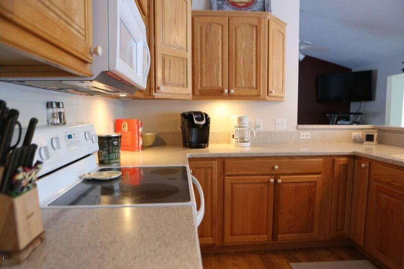 7551 Ryans Run Road, Unit 105 Canadian Lakes, MI 49346 - Photo 8 of 35 6