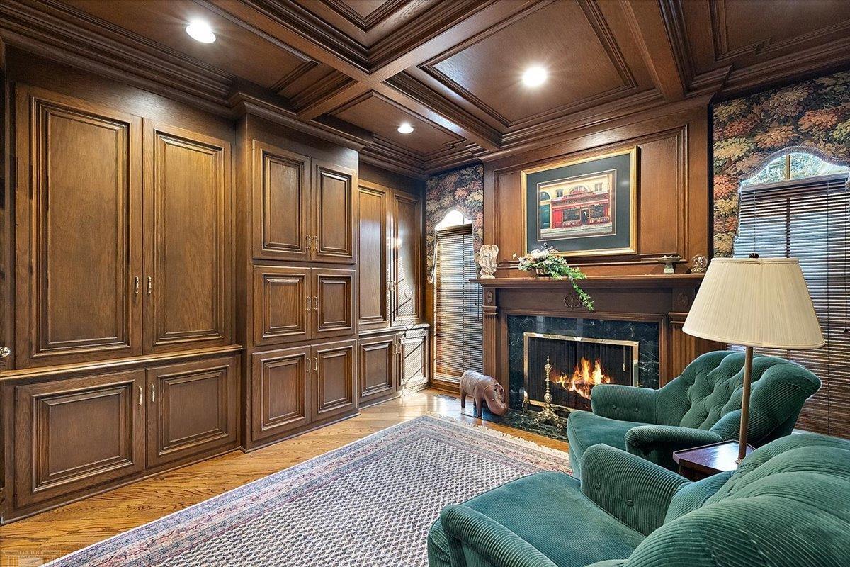 207 Lake Shore Road Grosse Pointe, MI 48236 - Photo 35 of 91