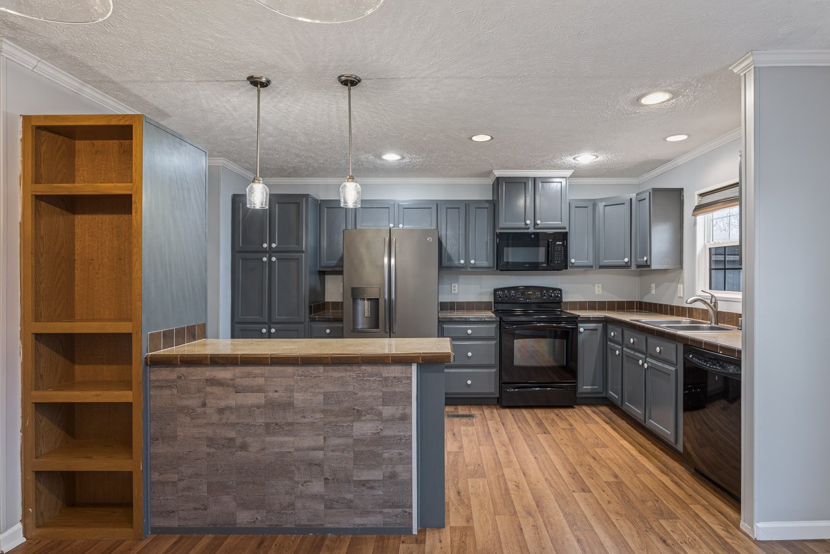 1087 Katherine Street Gallatin, TN 37066 - Photo 13 of 34