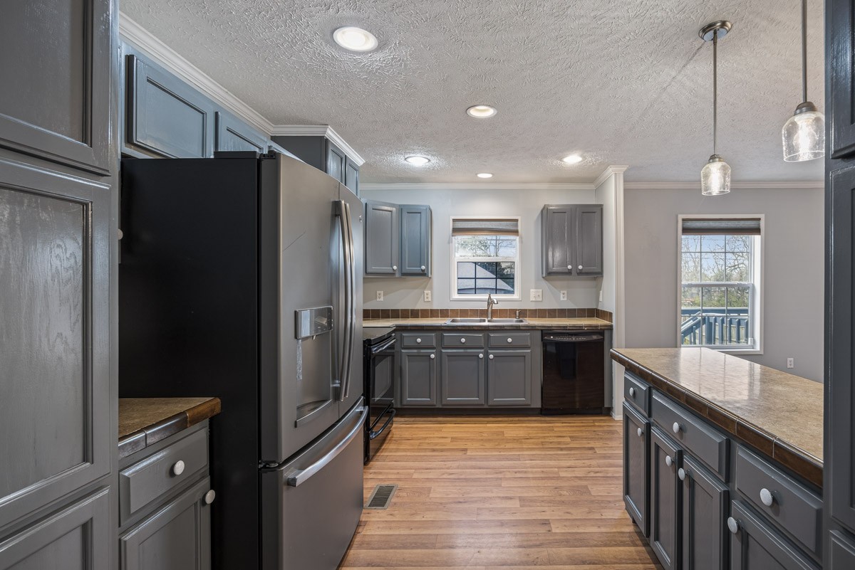 1087 Katherine Street Gallatin, TN 37066 - Photo 9 of 34