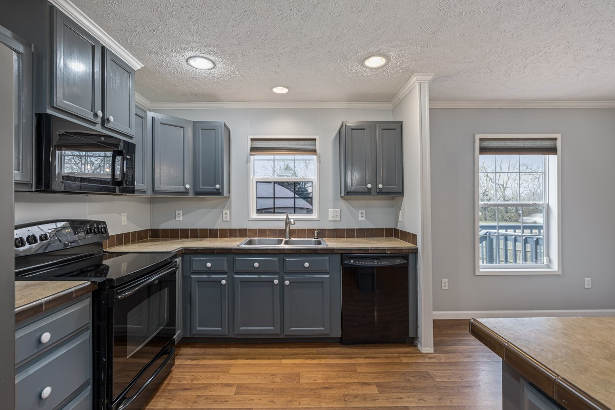 1087 Katherine Street Gallatin, TN 37066 - Photo 10 of 34