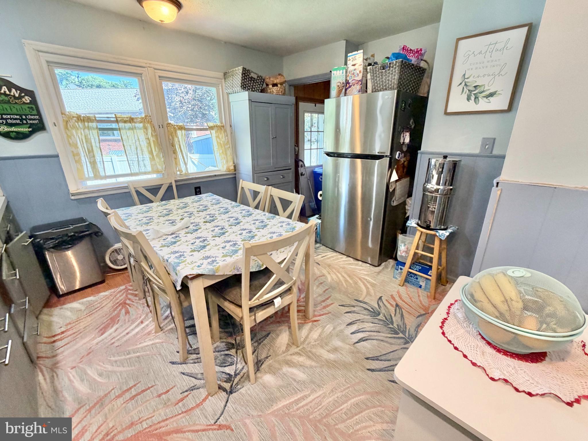 130 Kinsman Road Florence, NJ 08518 - Photo 7 of 36 Kitchen