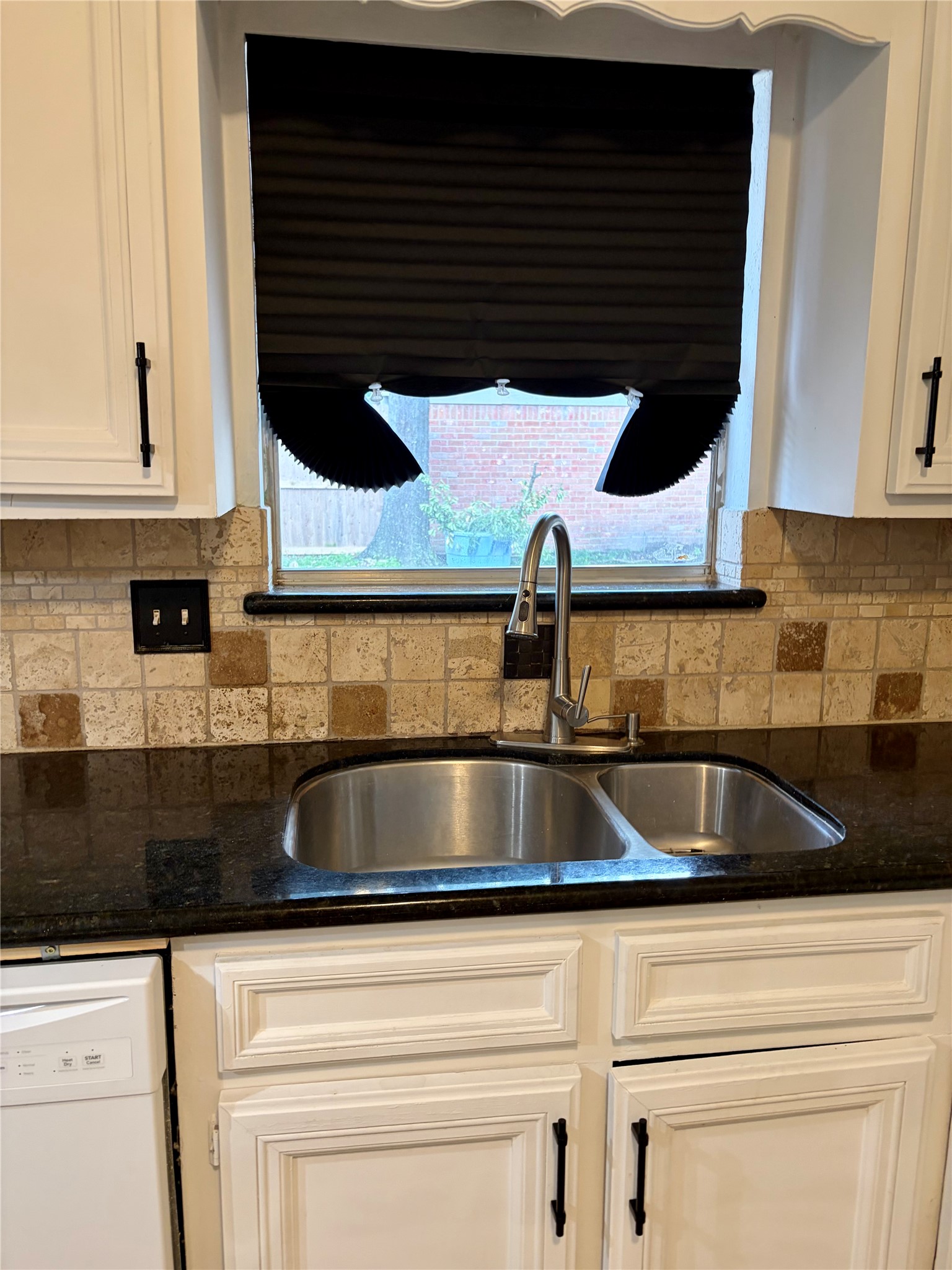 5927 Theall Road Houston, TX 77066 - Photo 11 of 24 Gallery Image 11