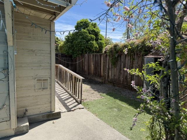 1901 West Middlefield Road Mountain View, CA 94043 - Photo 3 of 6