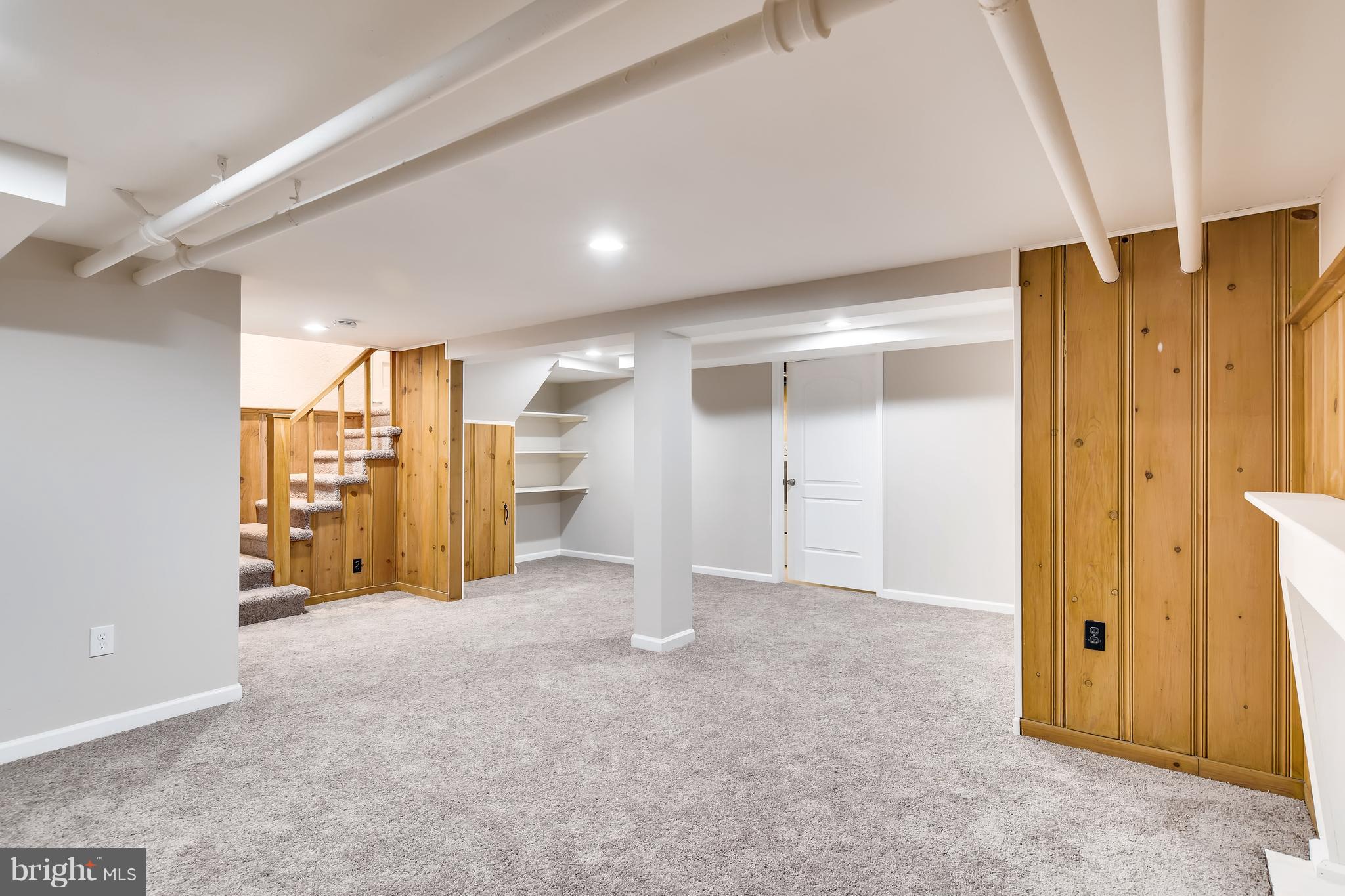 610 Kingston Road Baltimore, MD 21212 - Photo 26 of 33 Lower Level RecRoom!