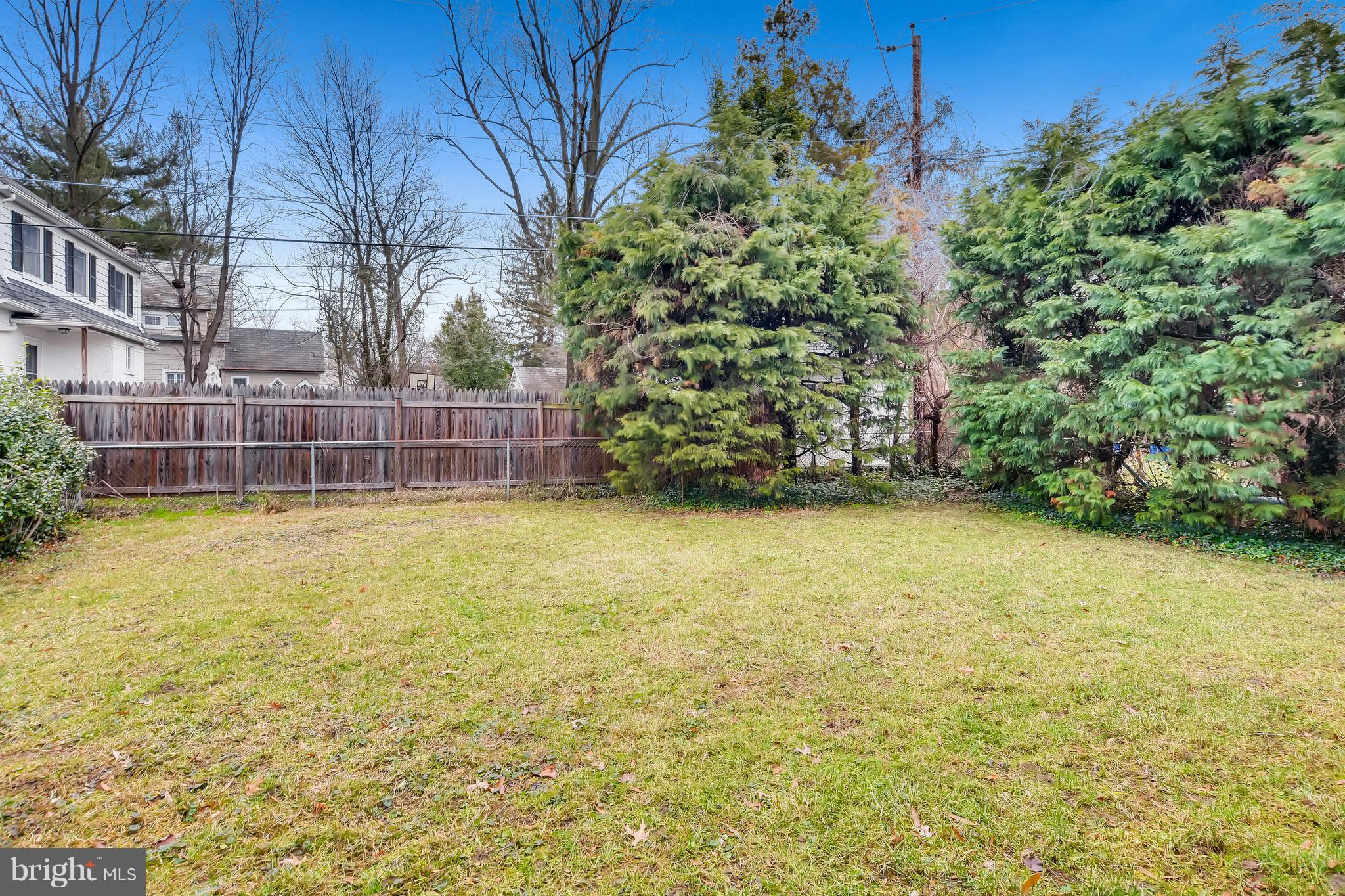 610 Kingston Road Baltimore, MD 21212 - Photo 30 of 33 Fenced Back Yard!