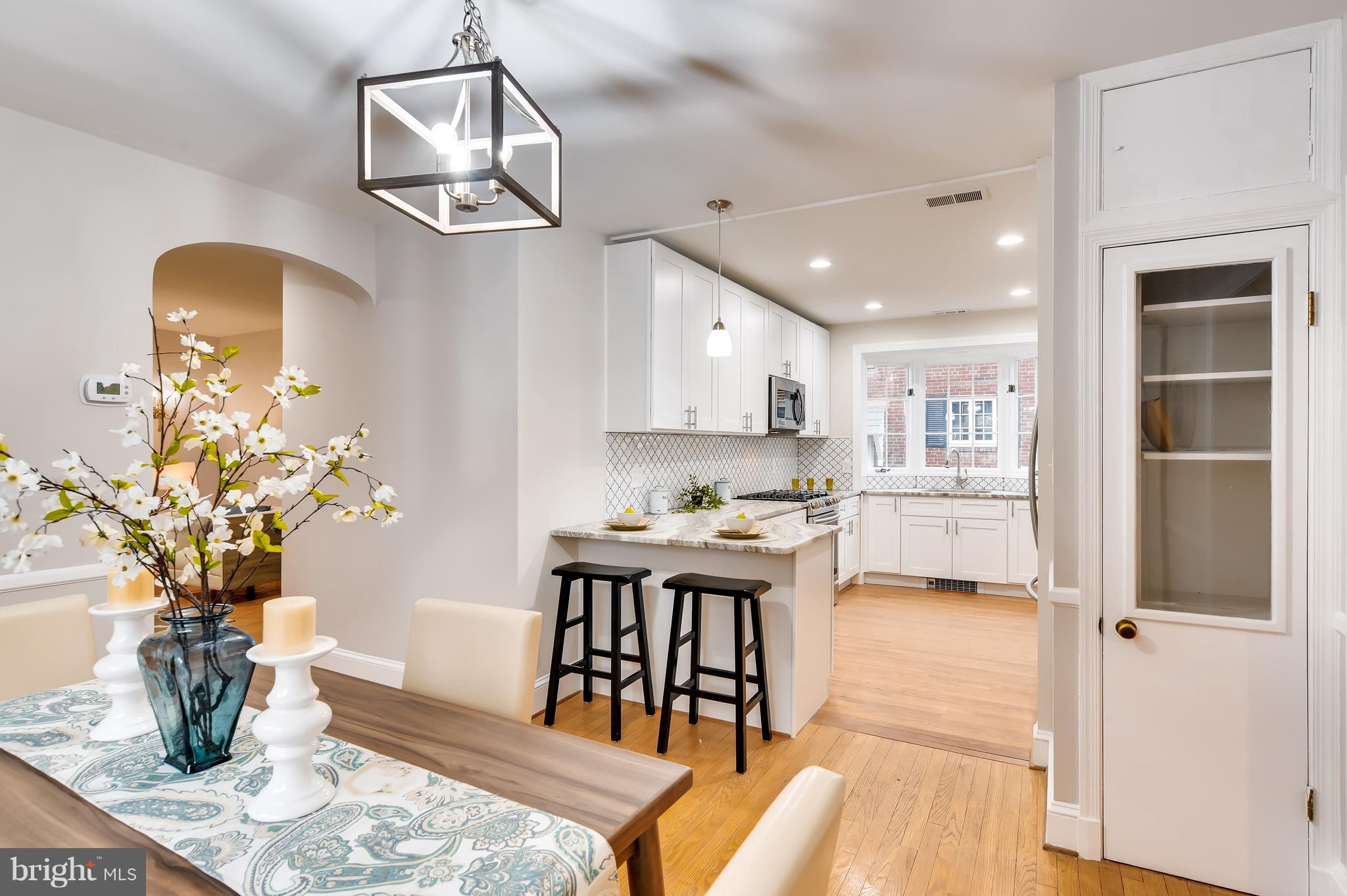 610 Kingston Road Baltimore, MD 21212 - Photo 7 of 33 Dining Room / Remodeled Kitchen!