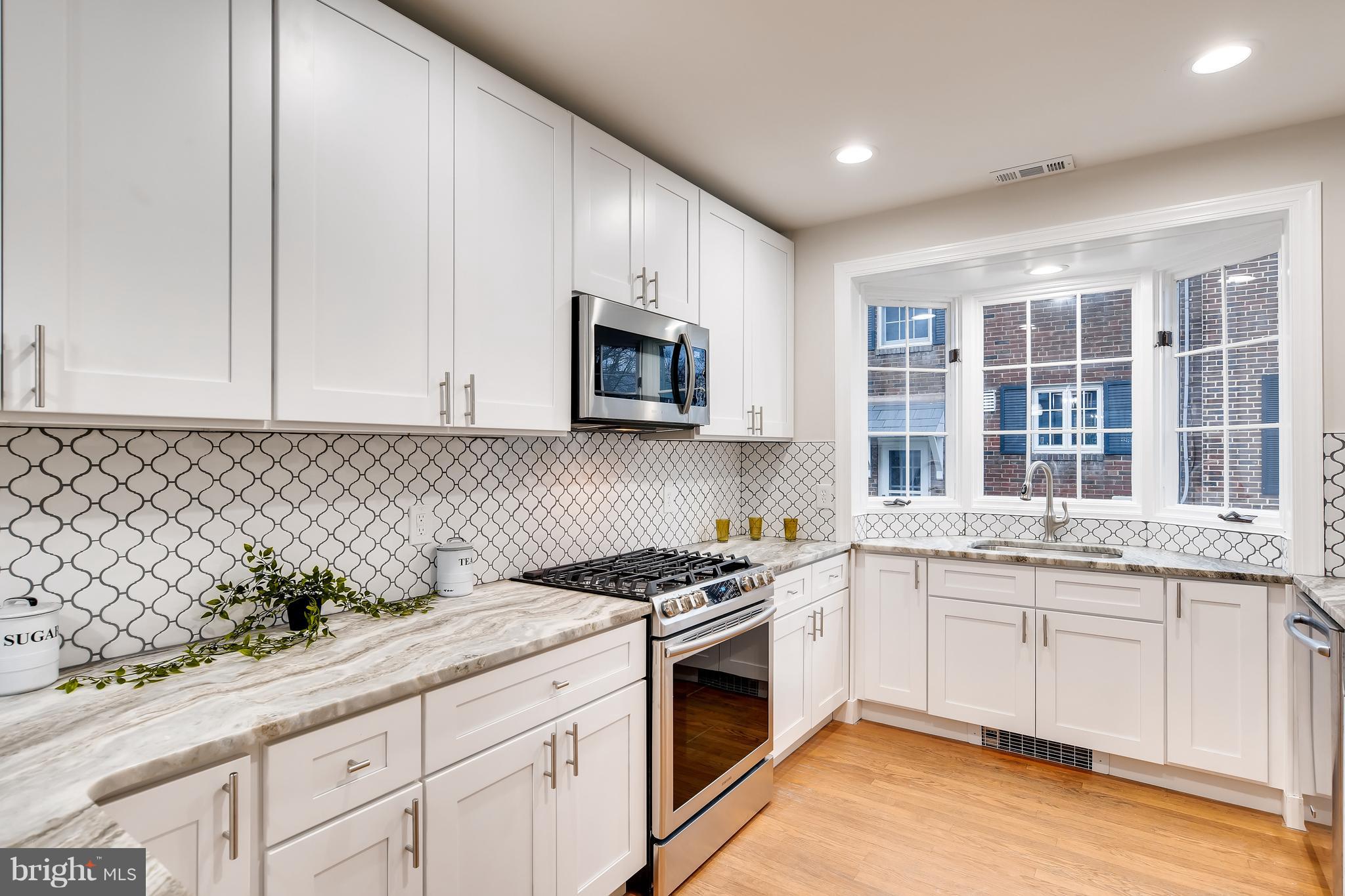 610 Kingston Road Baltimore, MD 21212 - Photo 8 of 33 Remodeled Kitchen. Upgraded appliances.