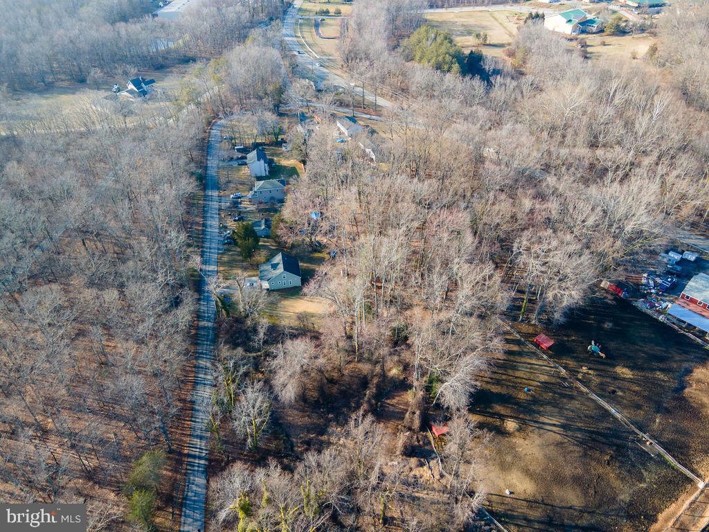 Oak Lane Edgewater, MD 21037 - Photo 12 of 18