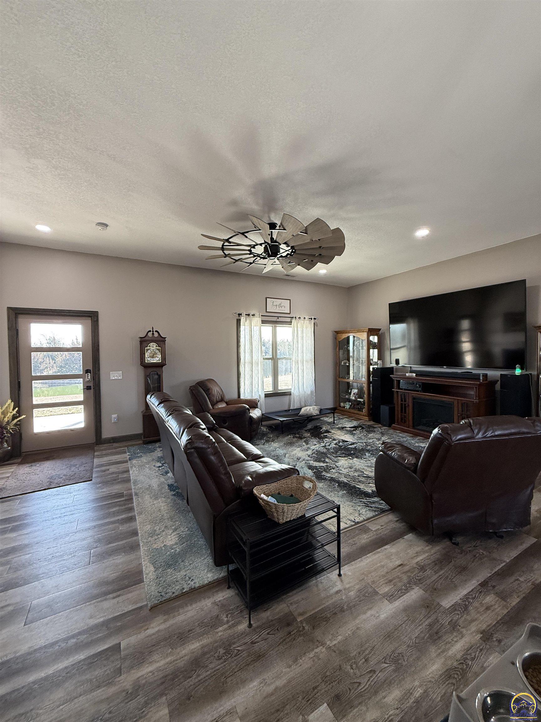 10729 Southwest Hoch Road Auburn, KS 66402 - Photo 26 of 89