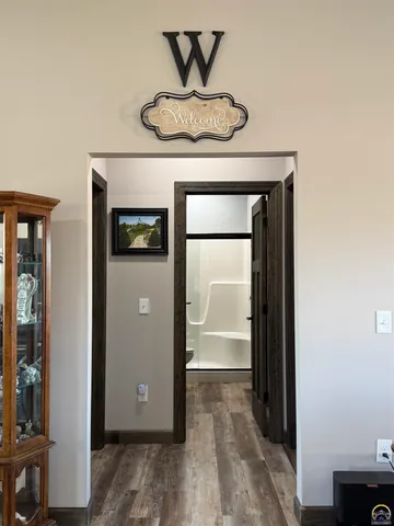 $595,500 | 10729 Southwest Hoch Road, Auburn, KS 66402