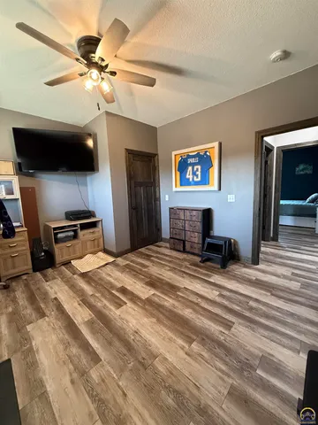 $595,500 | 10729 Southwest Hoch Road, Auburn, KS 66402