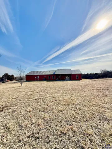 $595,500 | 10729 Southwest Hoch Road, Auburn, KS 66402