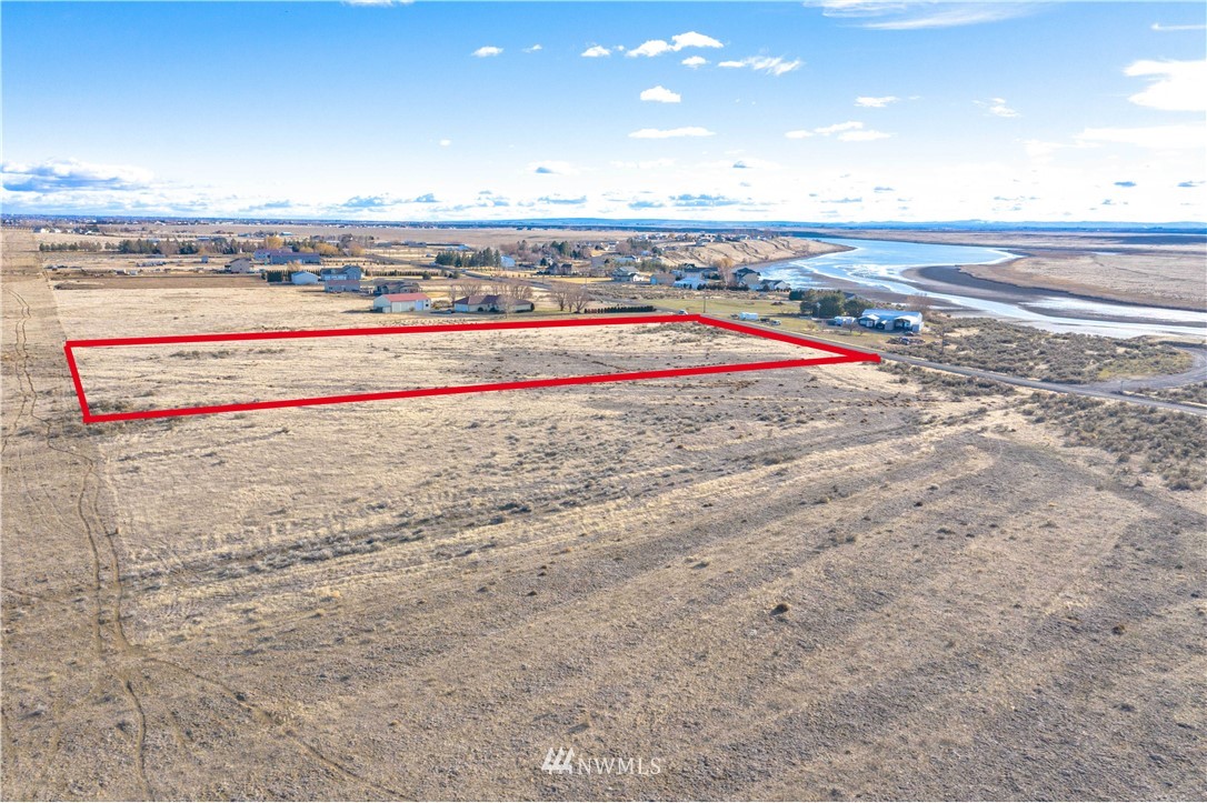 9935 Neppel Road Northeast Moses Lake, WA 98837 - Photo 2 of 13 Gallery Image 2