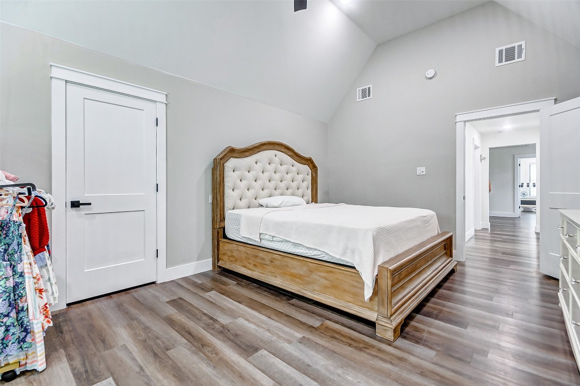 1345 Fm 3277 Livingston, TX 77351 - Photo 24 of 35 a bedroom with a bed and a window