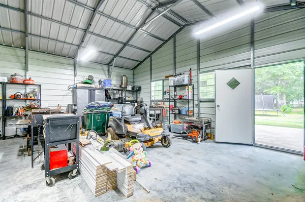 $719,000 | 1345 Fm 3277, Livingston, TX 77351