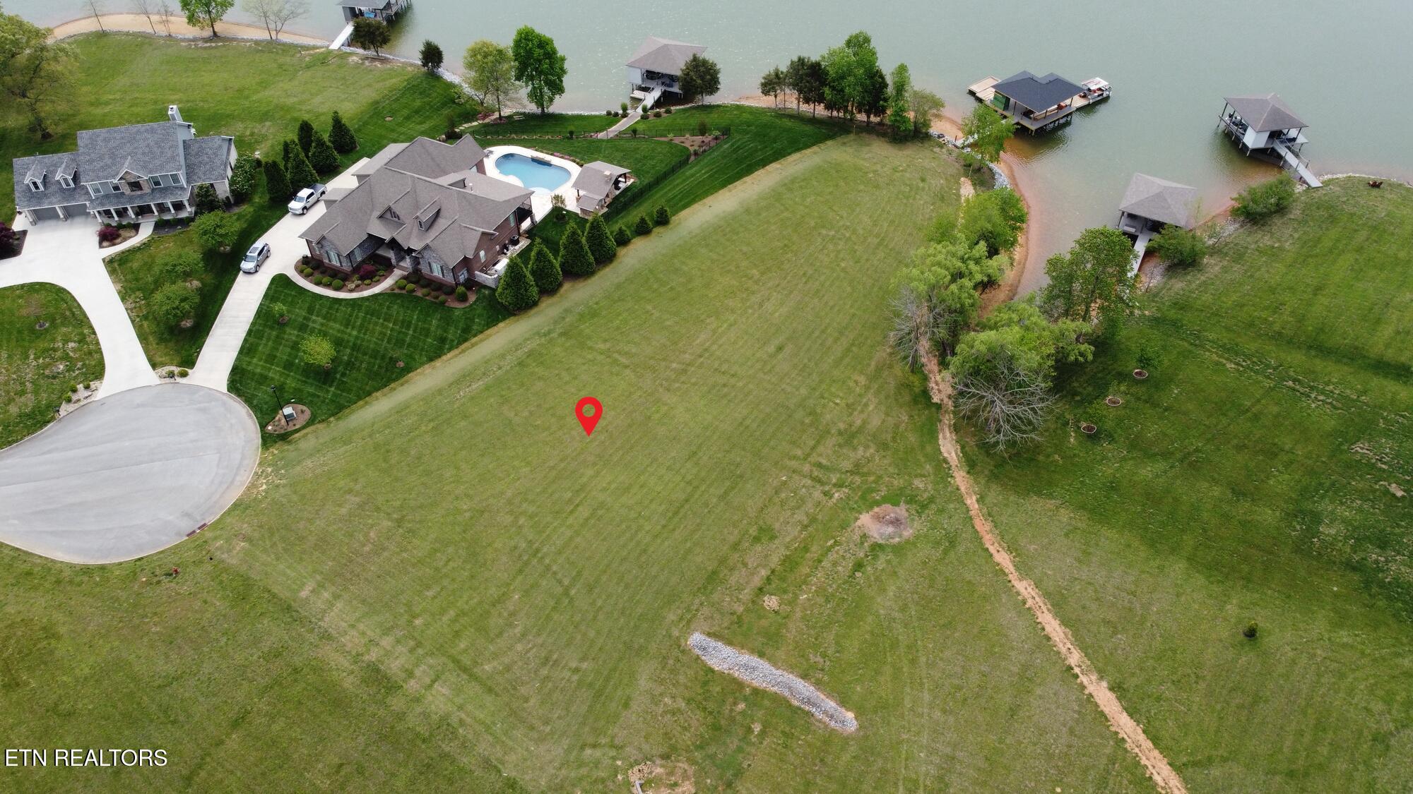 182 Bakers Pointe Greenback, TN 37742 - Photo 3 of 11 182-3