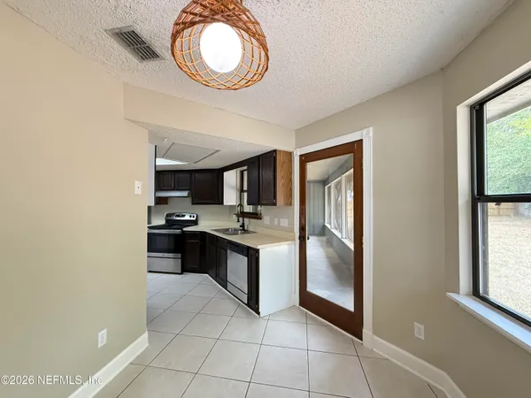 $2,199 | 8326 Cross Timbers Drive West, Jacksonville, FL 32244