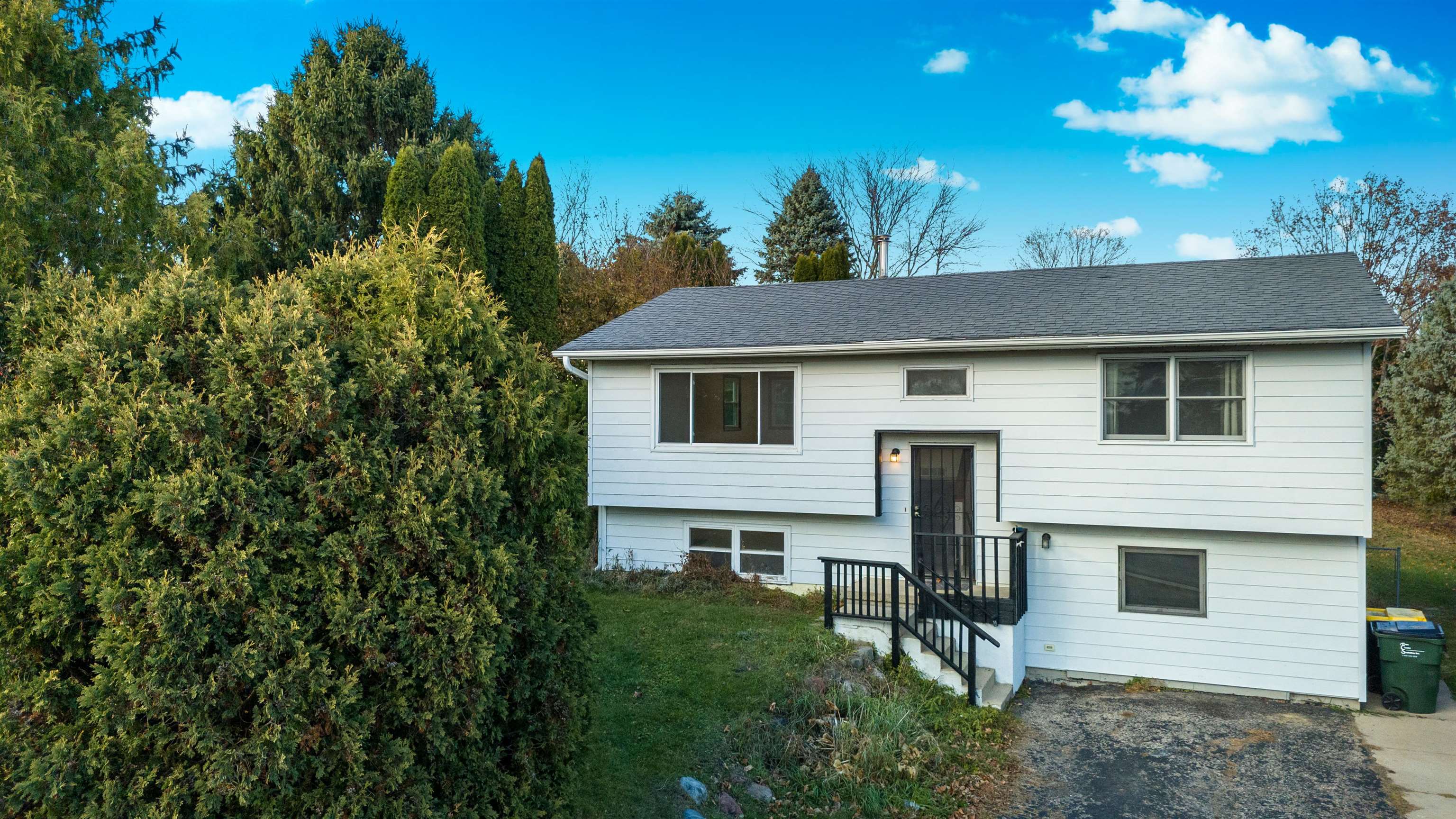 103 Ruste Road Barneveld, WI 53507 - Photo 1 of 46