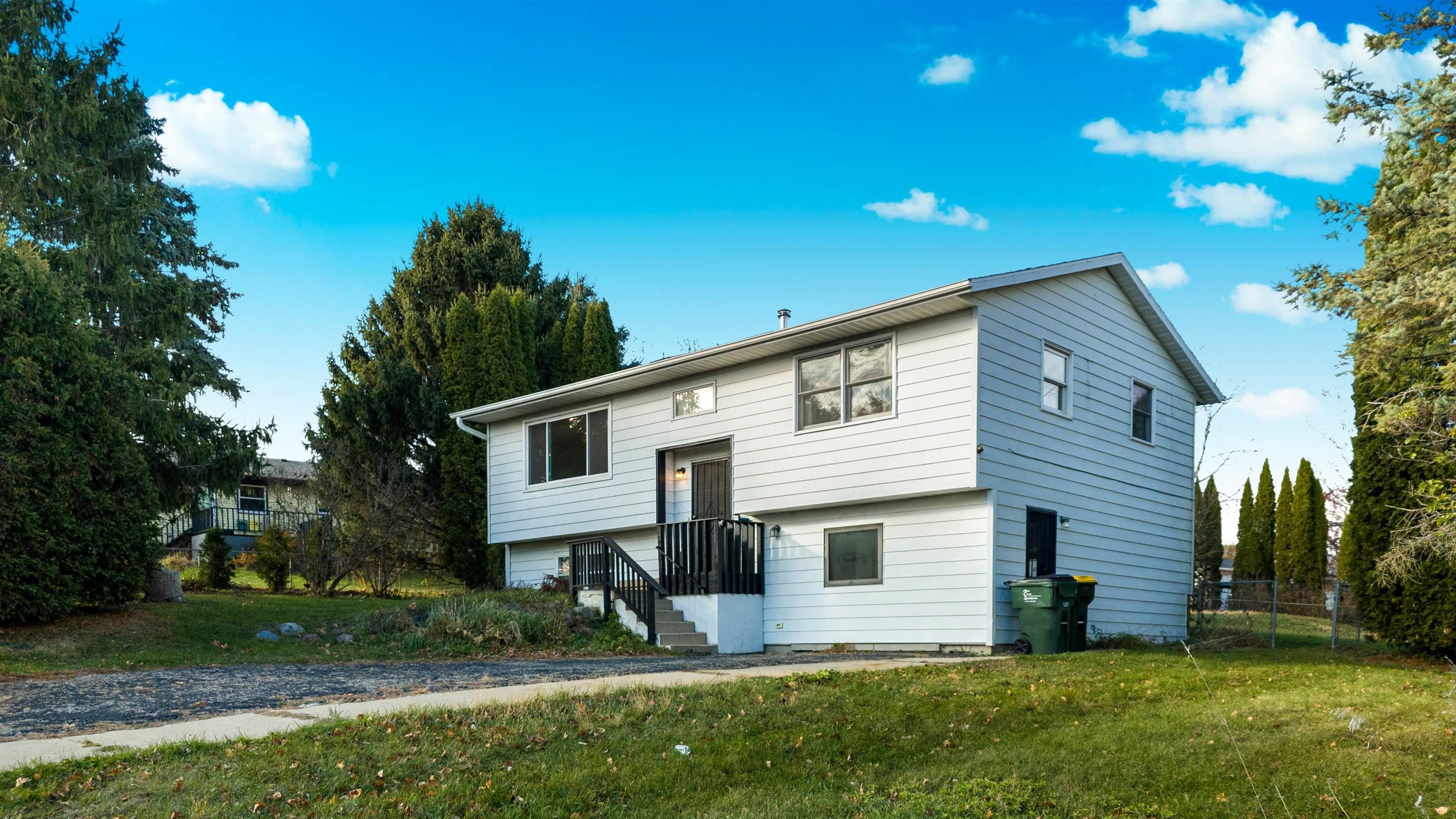 103 Ruste Road Barneveld, WI 53507 - Photo 2 of 46