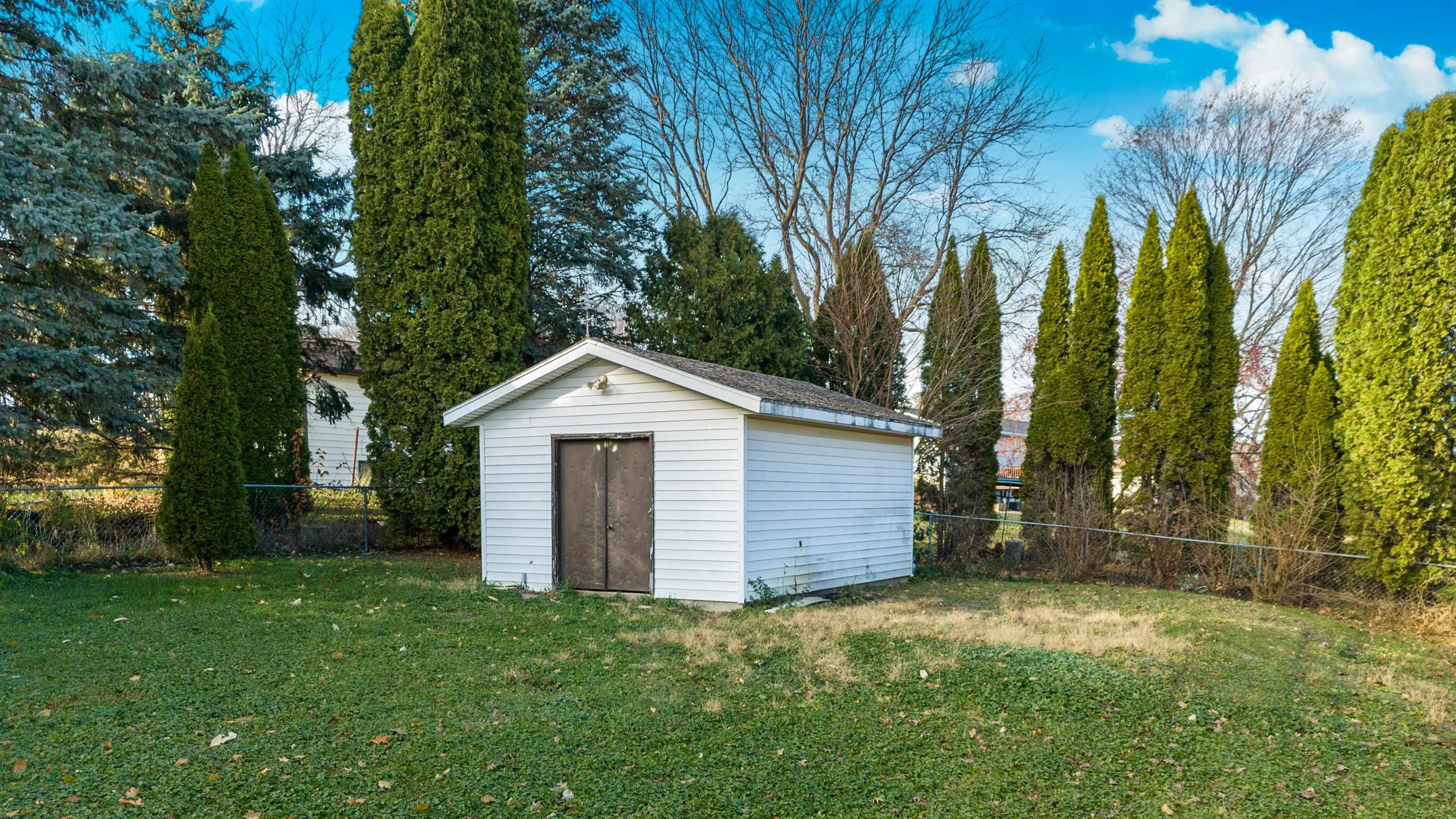 103 Ruste Road Barneveld, WI 53507 - Photo 31 of 46