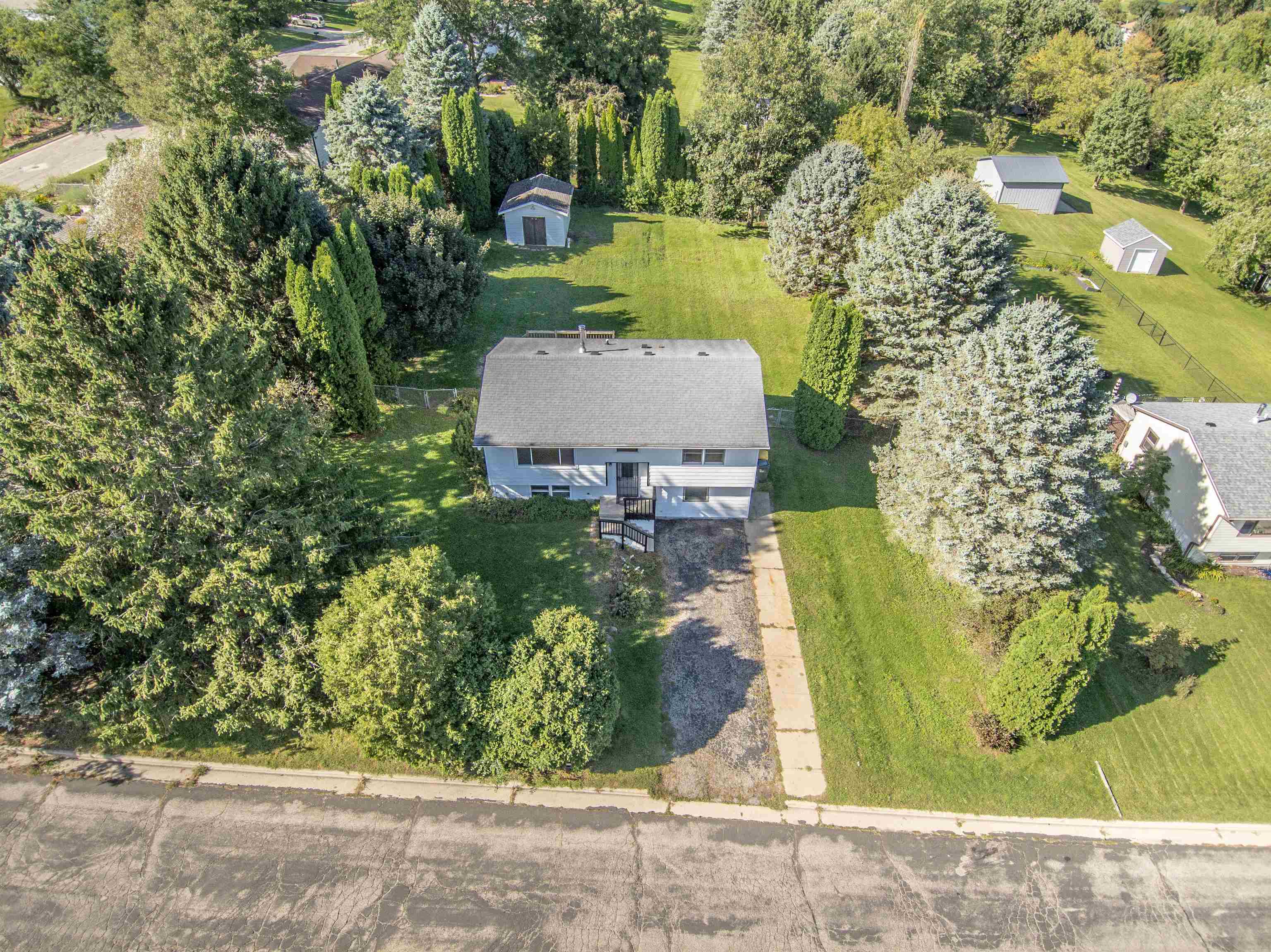 103 Ruste Road Barneveld, WI 53507 - Photo 37 of 46