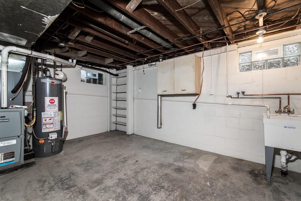 2013 Ridge Road McKeesport, PA 15135 - Photo 16 of 20 Gallery Image 16