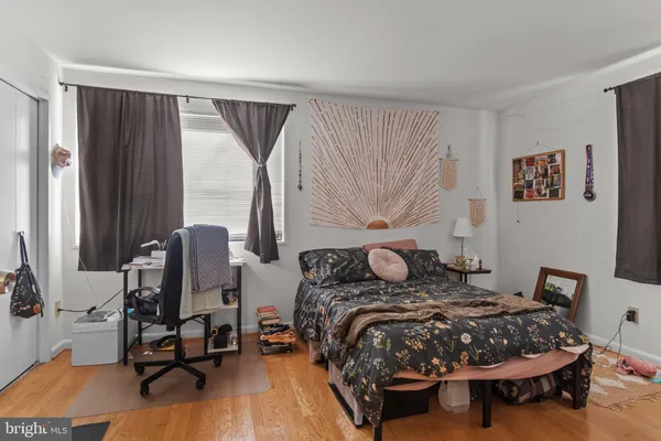 $2,150 | 1931 North Cleveland Street, Unit 213, Arlington, VA 22201